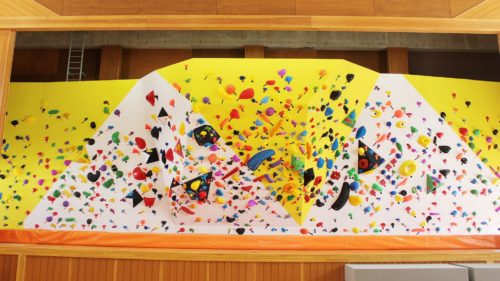 福井県のクライミング施設「池田町立クライミングウォール」